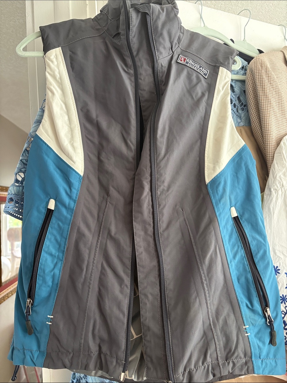 Kingsland equestrian -Women's Gray & Blue Softshell Vest- XS.